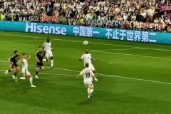 Hisense đón chào trải nghiệm xem TV không thể bỏ lỡ tại trận đấu khai mạc UEFA EURO 2024™ với Chiến dịch tranh tường "VƯỢT LÊN VINH QUANG"