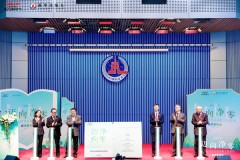 Delixi Electric công bố sách Hướng dẫn "Hướng tới Net Zero", mở đường cho tương lai không phát thải carbon