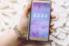 2222 có ý nghĩa gì? Giải mã thông điệp từ số thiên thần
