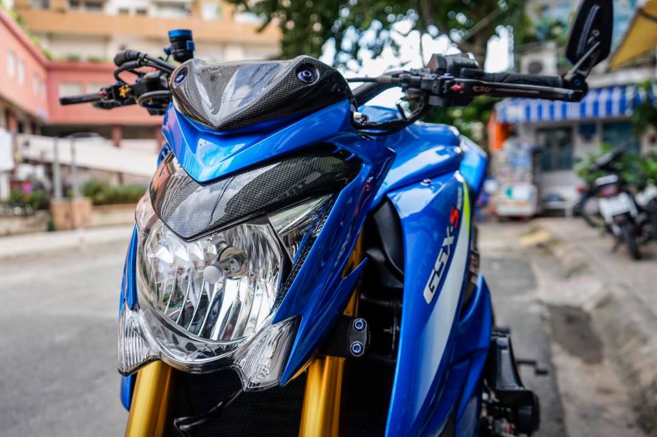 Suzuki GSX S1000 độ nakedbike lột xác đầy hung bạo từ công nghệ đường