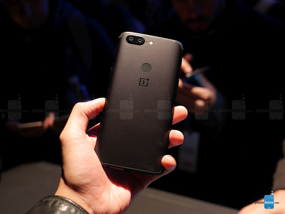 Những đánh giá đầu tiên về OnePlus 5T Flagship có giá hấp dẫn nhất