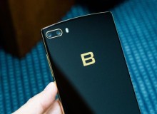 Trên tay Bphone 2017 Vàng: thiết kế 2015, hoàn thiện không sắc sảo