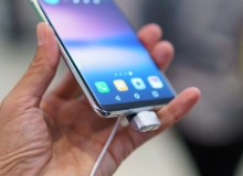 Trên tay LG V30: màn hình OLED đẹp, không rỗ, thiết kế hoàn thiện như Samsung