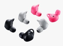 Samsung Gear IconX: Thiết kế thời trang và cho cảm giác “đeo như không đeo”