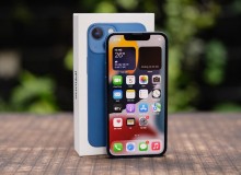 Trên tay iPhone 13 mini – Nhỏ gọn trong lòng bàn tay, mạnh mẽ hơn, pin lâu hơn