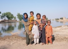 ECW công bố khoản hỗ trợ 2 triệu đô la Mỹ cho trẻ em bị ảnh hưởng bởi lũ lụt ở Pakistan