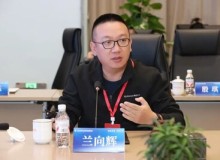 Simon Lan, Đồng sáng lập eclicktech, chia sẻ quan điểm tại Diễn đàn Thượng đỉnh Hình ảnh Doanh nghiệp Toàn cầu