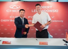 CHERY chính thức công bố Robert Lewandowski là Đại sứ toàn cầu của thương hiệu CHERY, củng cố triết lý thương hiệu "Vì gia đình"
