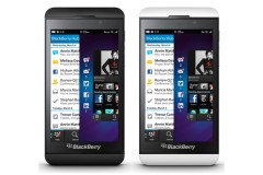 Best Buy hạ giá 75% BlackBerry Z10