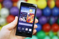 Huawei Ascend P7 được bán chính thức vào tháng 4 năm sau