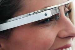 Google X phát triển kính áp tròng thông minh giúp đo lượng đường cho người bệnh