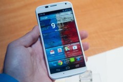 Moto X giảm giá mạnh trong năm mới 2014