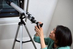 Chiêm ngưỡng mặt trăng với iPhone