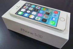 Công nhân Việt Nam phải "cày" bao lâu mới mua được iPhone?