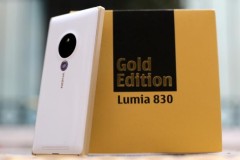 Mở hộp Lumia 830 Gold Edition tại Việt Nam