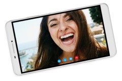 Mùng 8/3, nên tặng quà gì cho 'nửa kia'?