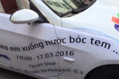 "Theo em xuống nước bóc tem Galaxy S7"