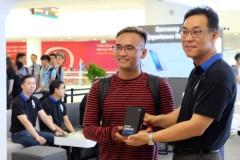 Galaxy S7 đến tay người dùng Việt Nam