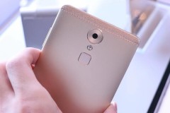 ZTE A2017 lộ diện với thông số khủng: Sẽ là ZTE Axon 2