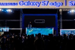 Trương Ngọc Ánh bứt phá giới hạn nhờ Galaxy S7 và Galaxy S7 edge