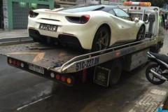 Ferrari 488 GTB màu trắng thứ 4 đã tìm được chủ tại Việt Nam