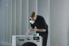 Kỷ lục mới : Xây dựng nhà cao nhất bằng các lá bài trong vòng 12 giờ