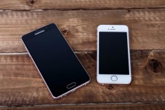 So sánh Galaxy A5 2016 và Iphone SE - Chiến thắng dành cho những thay đổi lớn!