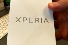 Hot hừng hực video mở hộp Xperia X sắp ra mắt