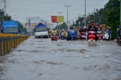 Cách chăm sóc xe sau khi bị ngập mưa