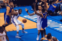 Vì sao đàn ông khi bị đá vào chỗ hiểm thì lại đau bụng?