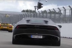 [VIDEO] Lamborghini Huracan vượt trội trên đường đua nhờ ống xả Capristo