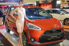 Xe 7 chỗ Toyota Sienta 2016 giá hơn 22.000 USD ở Malaysia