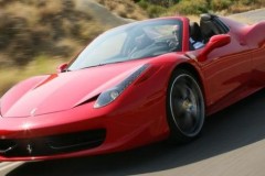 Ferrari thu hồi 359 chiếc xe tại Australia do lỗi túi khí Takata