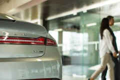 Lincoln cung cấp dịch vụ lấy và trả xe tại nhà miễn phí