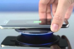 [VIDEO] Samsung “khoe” sạc không dây mới của Galaxy S7