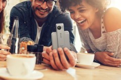 Insta360: camera 360 độ hỗ trợ iPhone, giá 199$, hộp đựng có thể xếp thành kính VR