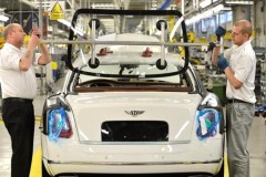 Bentley Hà Nội miễn phí dịch vụ kiểm tra xe