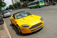 Xe thể thao hàng hiếm Aston Martin Vantage tại Sài Gòn