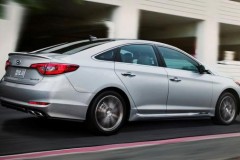 Hyundai Sonata 2017 công nghệ phát triển hơn, giá rẻ hơn (từ 484 triệu VNĐ)