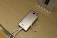 Lenovo Vibe P2 xuất hiện hình ảnh thực tế