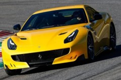Ferrari kỳ vọng bán 8.000 siêu xe trong năm 2016