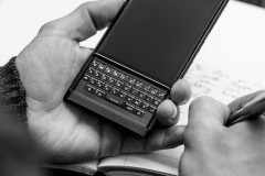 BlackBerry & Nokia vẫn c&#242;n cơ hội để quay lại thị trường !?