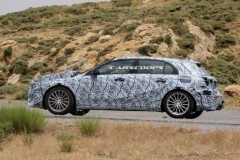 Chạm trán Mercedes A-Class buồng lái rộng rãi trên đường thử