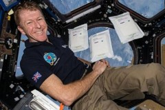 Nghe thấy một tiếng gõ cửa tại Trạm vũ trụ quốc tế! Sau khi tìm ra nguyên nhân khiến mọi người giật mình