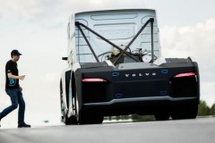 [VIDEO] Volvo Iron Knight 2.400 mã lực chuẩn bị lập kỷ lục tốc độ