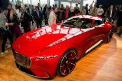 Thực tế Vision Mercedes-Maybach 6: siêu xe vượt thời gian