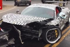[VIDEO] Khiến siêu xe Liberty Walk Ferrari 458 trọng thương, chủ xe "vô tư" quay Clip tường thuật lại