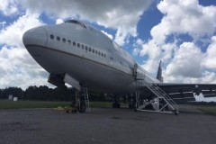 Rao bán máy bay Boeing 747 trên ebay giá hơn 20 tỷ làm nhà ở
