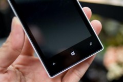 Nokia Lumia 525 đ&#227; c&#243; thể chạy Android 6.0