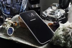 Samsung dẫn đầu tại thị trường Ấn Độ, Apple lao dốc